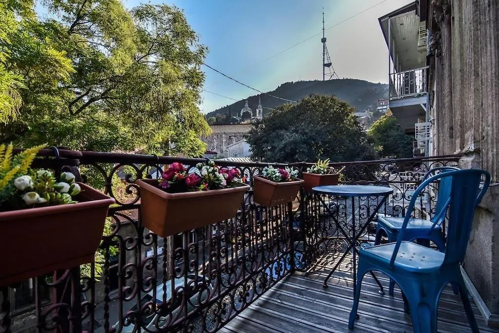 Wonderful Apartment In The City Center Of Tbilisi