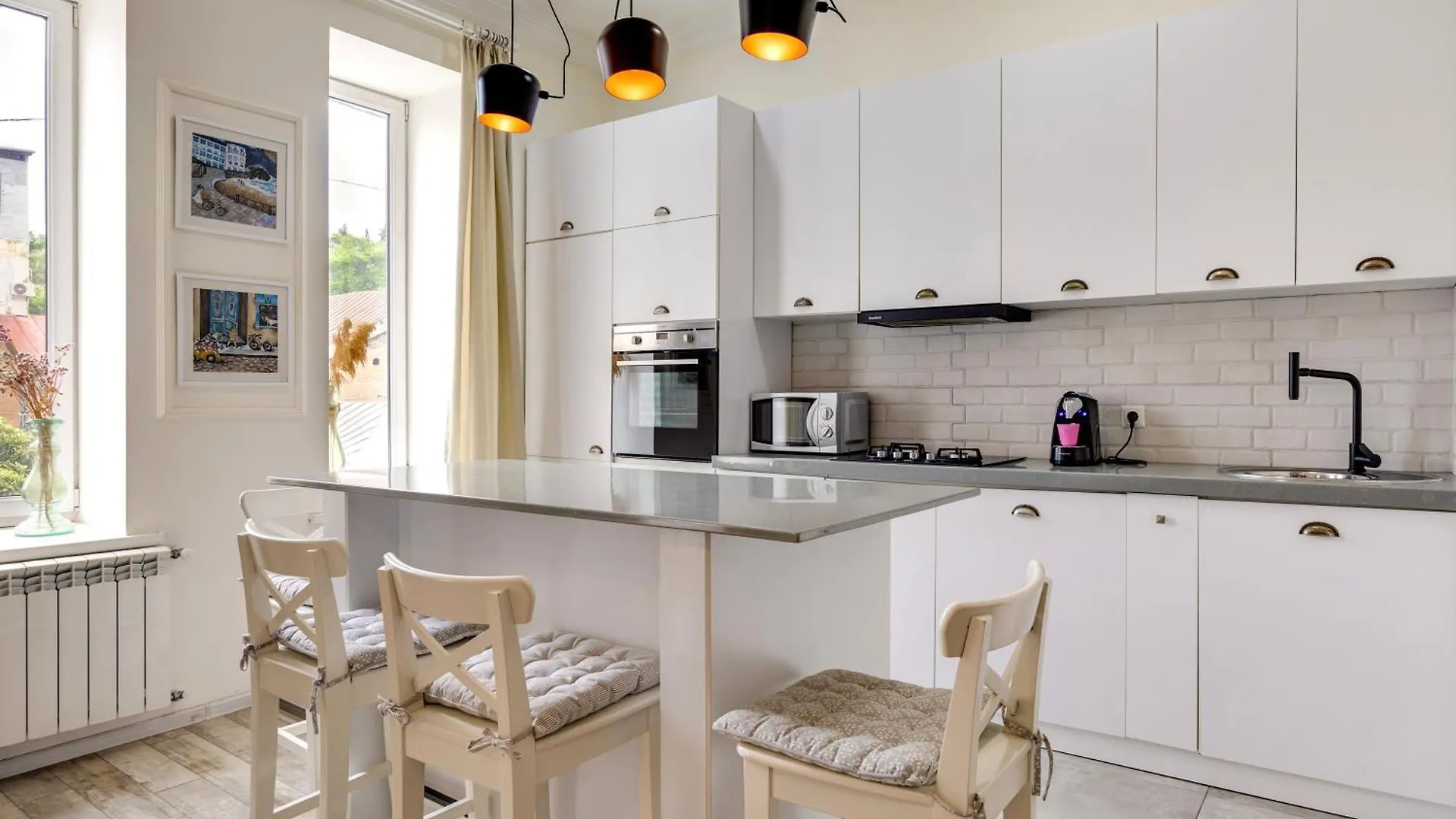 Wonderful Apartment In The City Center Of Tbilisi