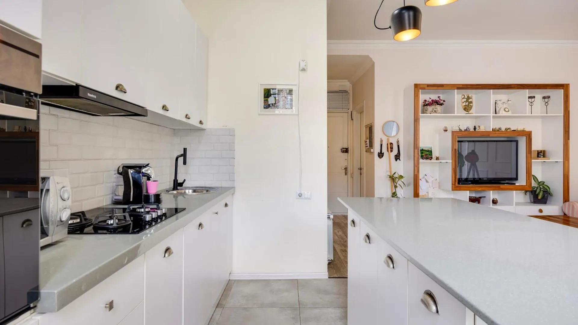 Wonderful Apartment In The City Center Of Tbilisi 0*,