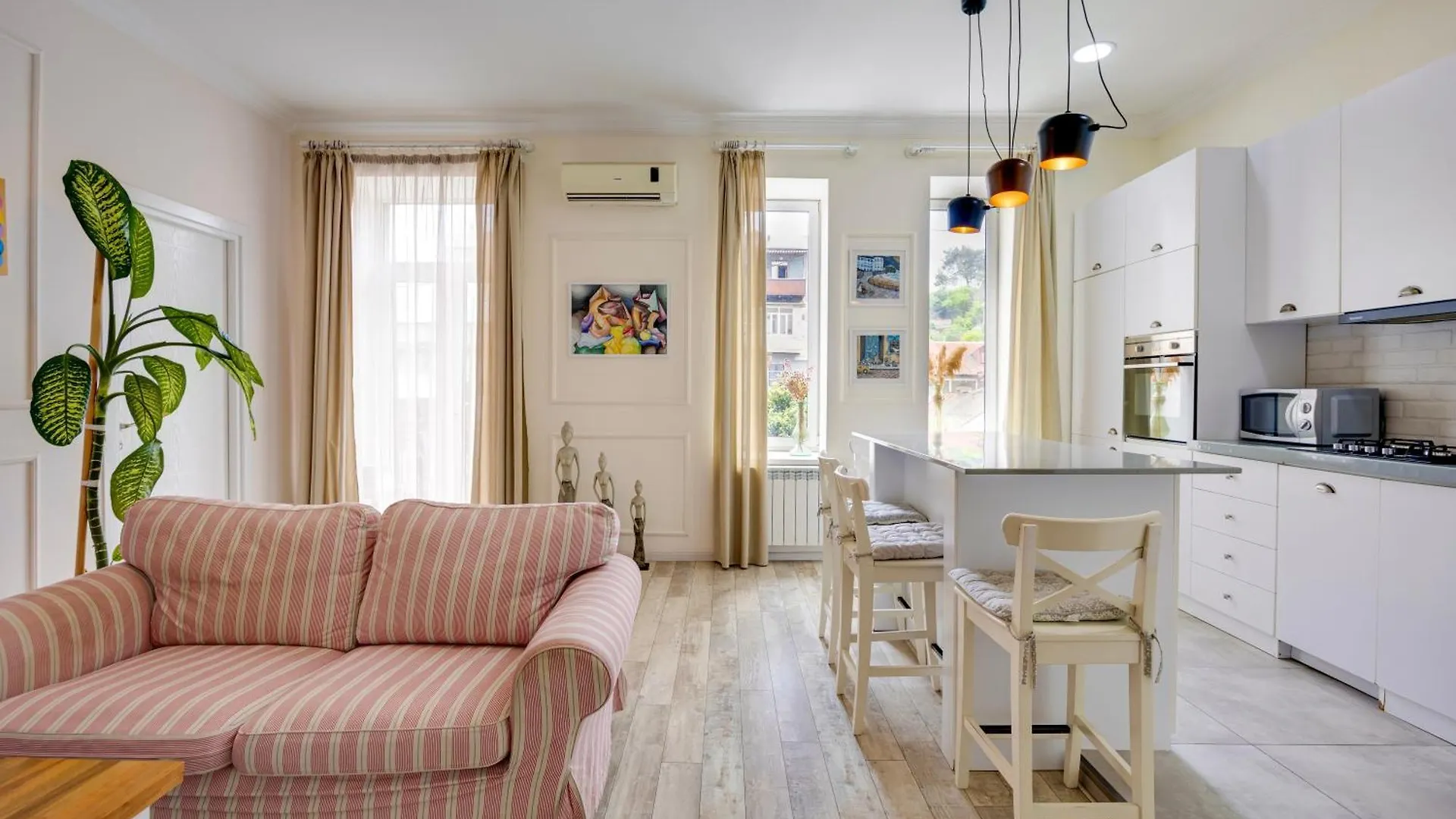 Wonderful Apartment In The City Center Of Tbilisi Geórgia